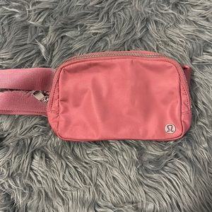 Everywhere Belt Bag